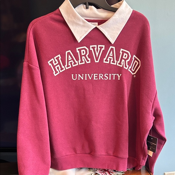 Harvard University Size XS New with Tags
Maroon Sweater/Sweatshirt - Picture 3 of 6